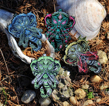 Spider Mammoth Blind Bagged Pins